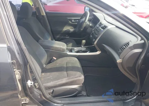 2014 Nissan Altima 2.5 S z USA, uszkodzony, nr VIN 1N4AL3AP2EN369502